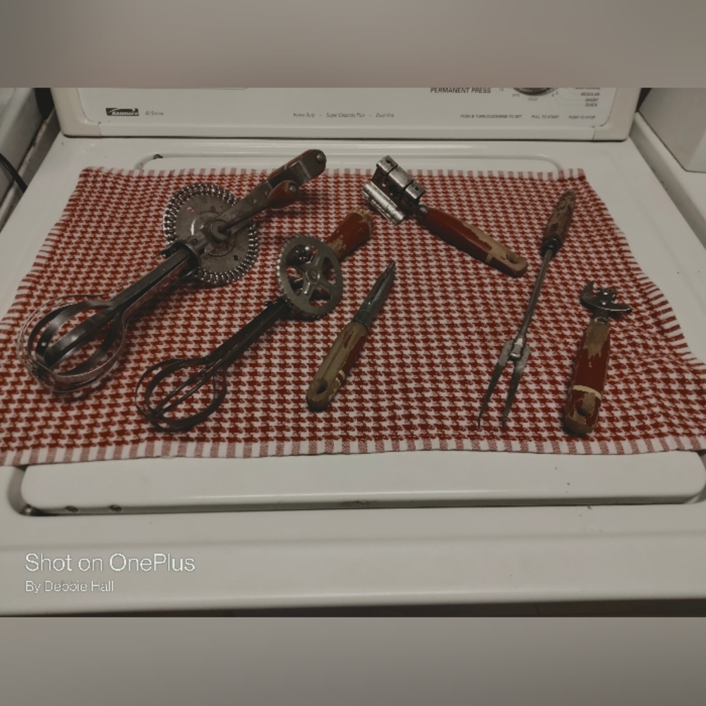 Antique kitchen ware